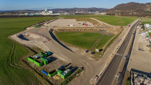 Gradbišče odlagališča nizko- in srednjeradioaktivnih odpadkov Vrbina, Krško, posnetek iz zraka